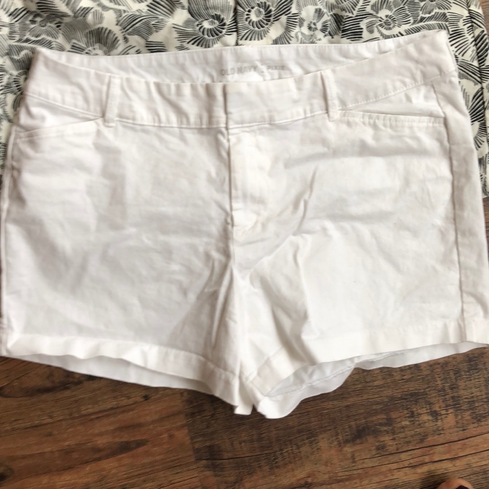Shorts Bundle - Picture 2 of 7